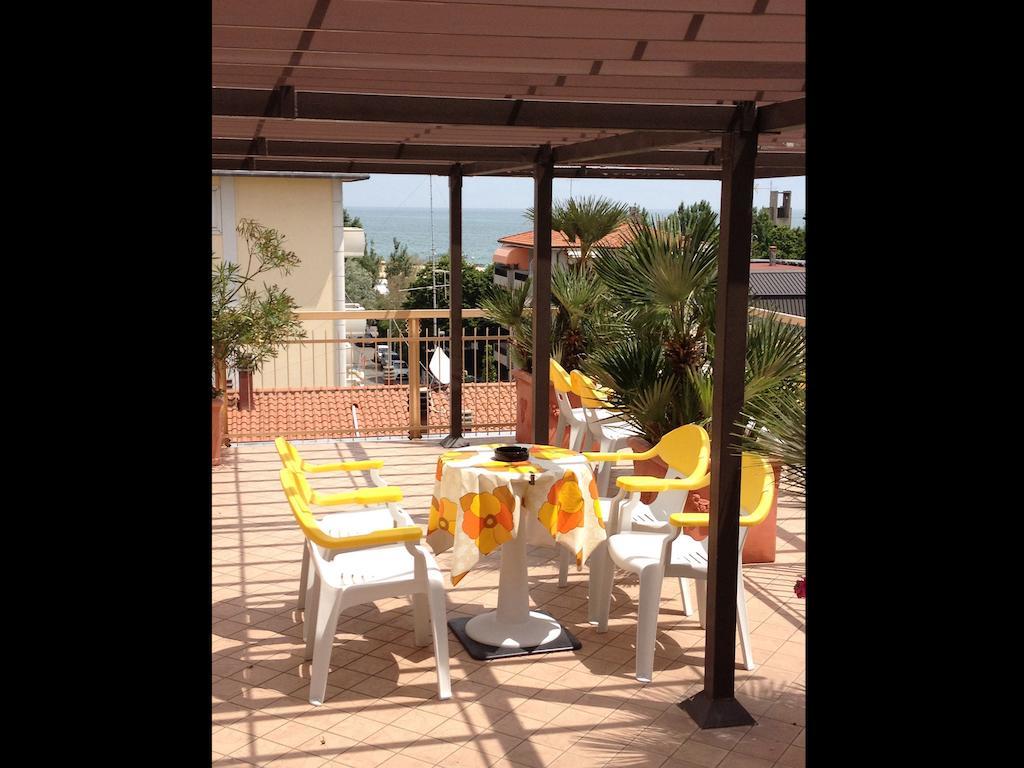 Hotel Emma Nord Rimini Eksteriør bilde