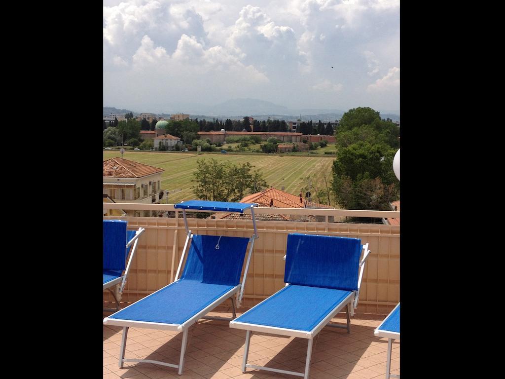 Hotel Emma Nord Rimini Eksteriør bilde
